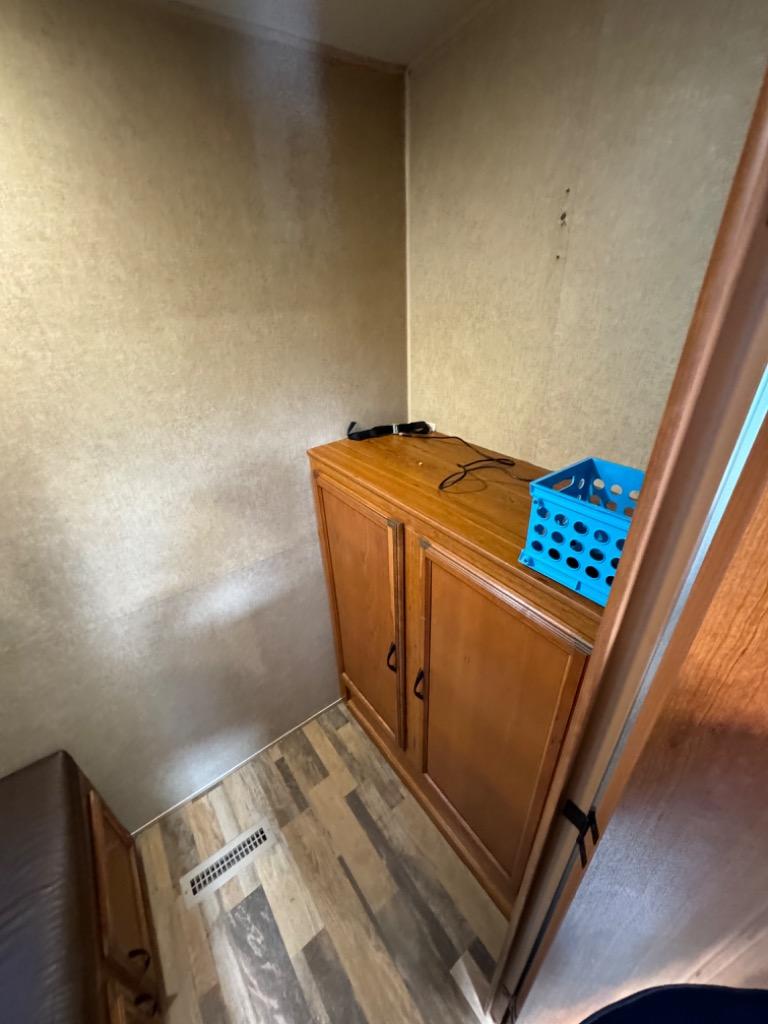 2016 StarCraft Bunkhouse - $16,900