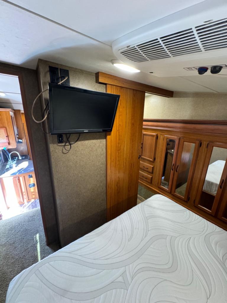 2016 StarCraft Bunkhouse - $16,900