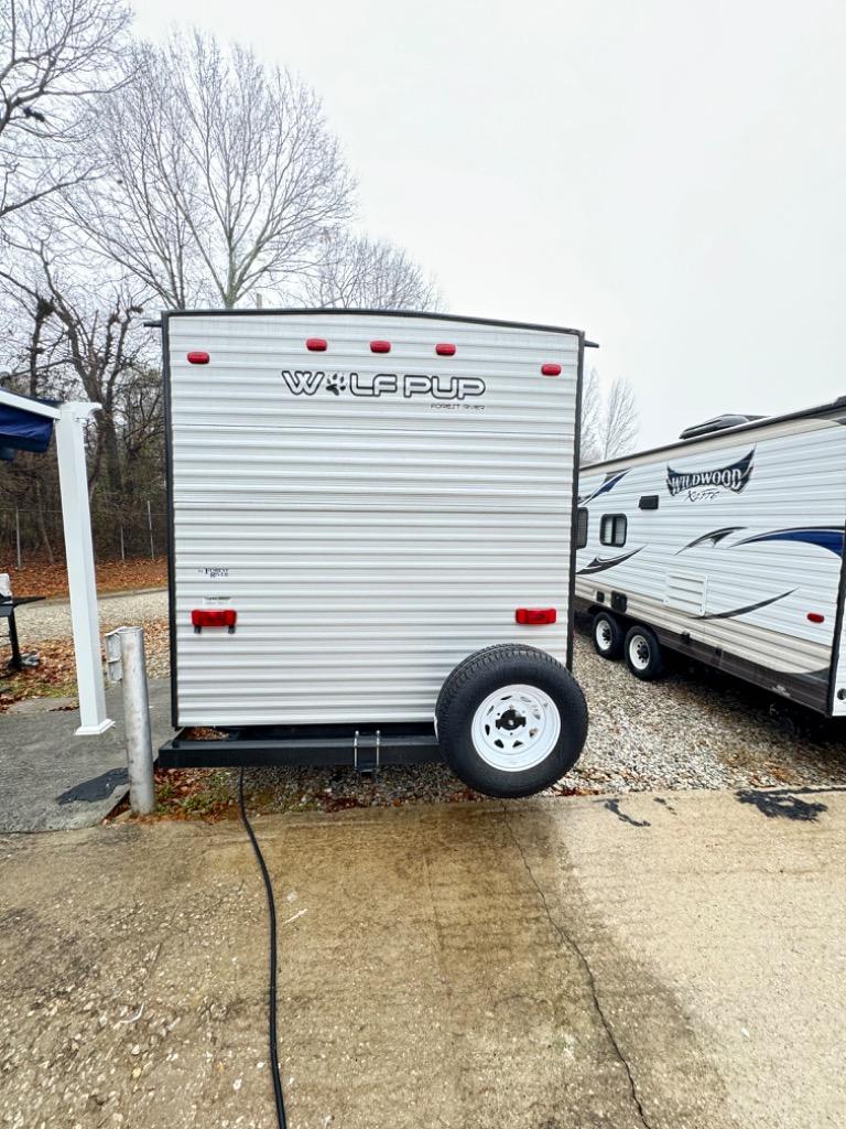 2021 Forest River Wolf pup 17JG - $13,700