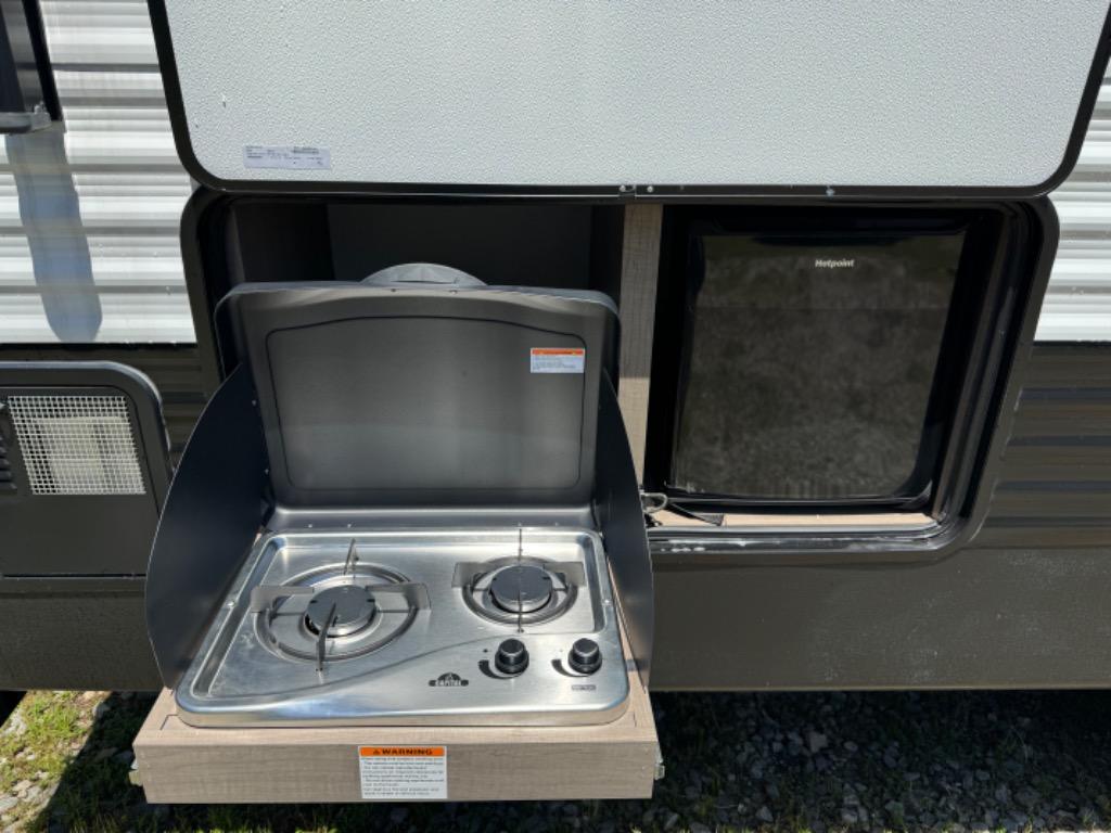 2021 Keystone Hideout - $21,900