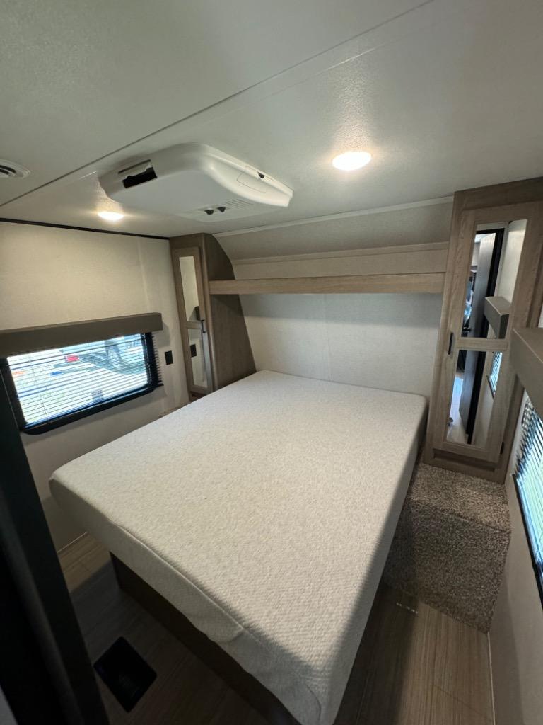 2021 Keystone Hideout - $21,900