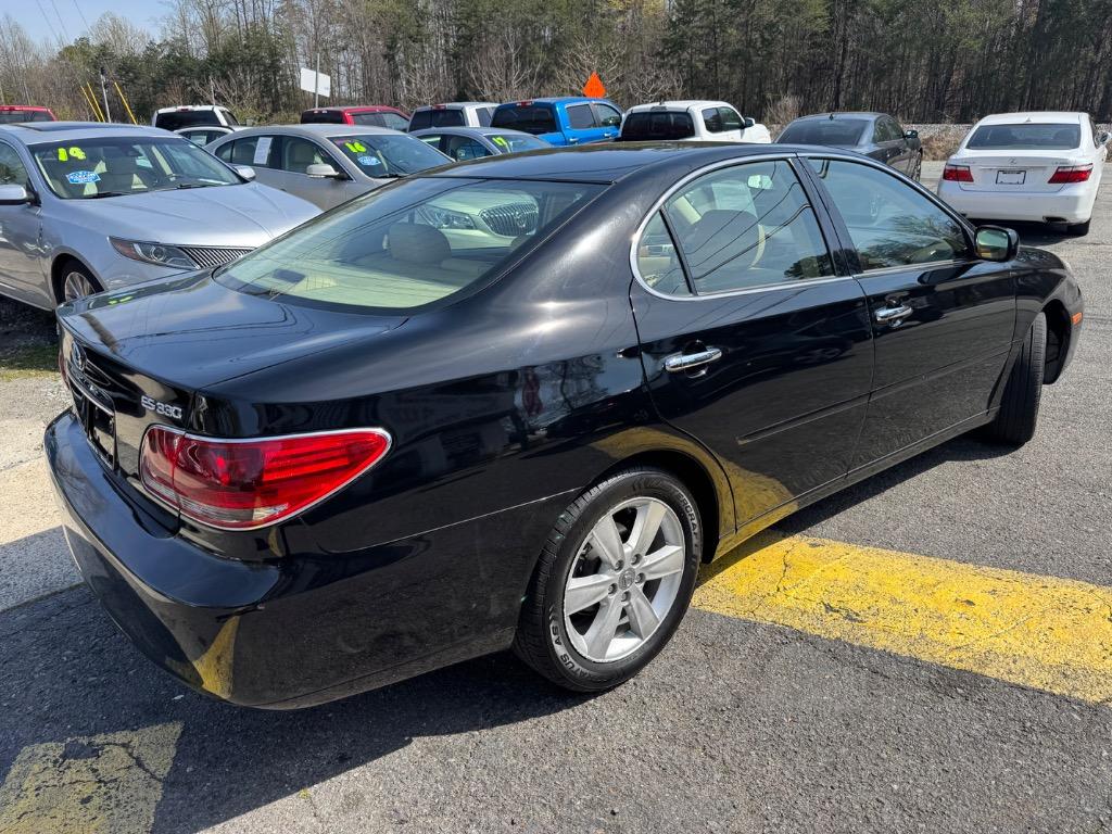 2005 Lexus ES 330 photo