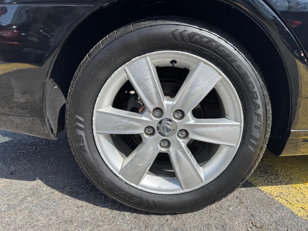 2005 Lexus ES 330 photo