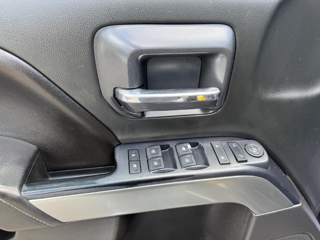 2016 Chevrolet Silverado 2500 LT photo