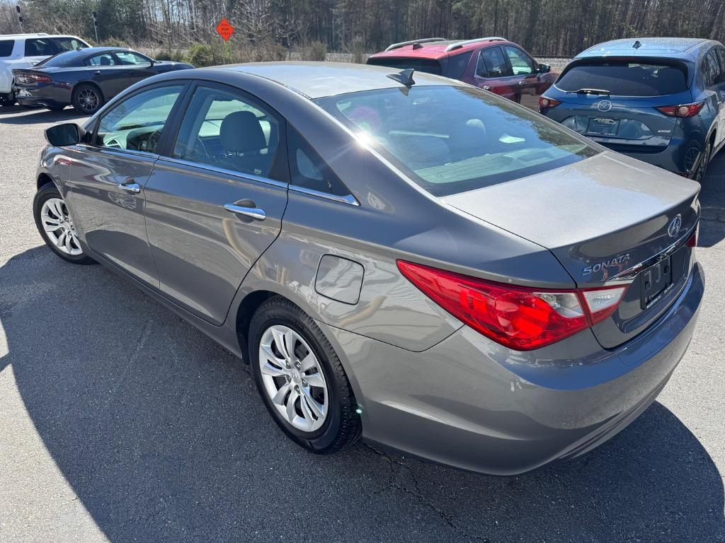 2012 Hyundai Sonata GLS photo