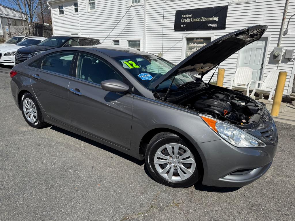 2012 Hyundai Sonata GLS photo
