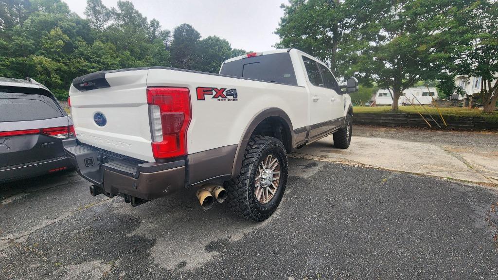 2017 Ford F-250 - $46,990