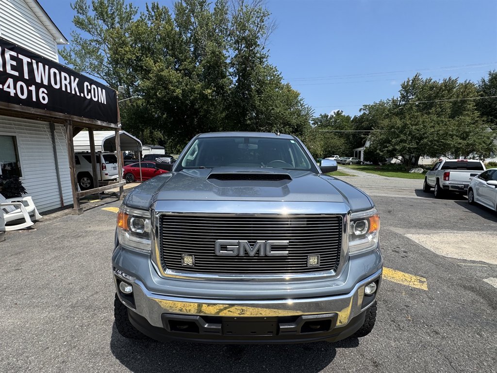 2015 GMC Sierra - $26,990