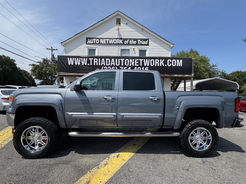 2015 GMC Sierra - $26,990