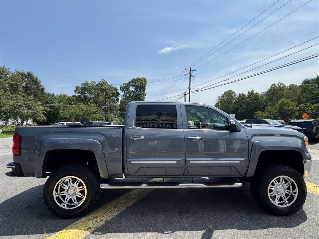 2015 GMC Sierra - $26,990