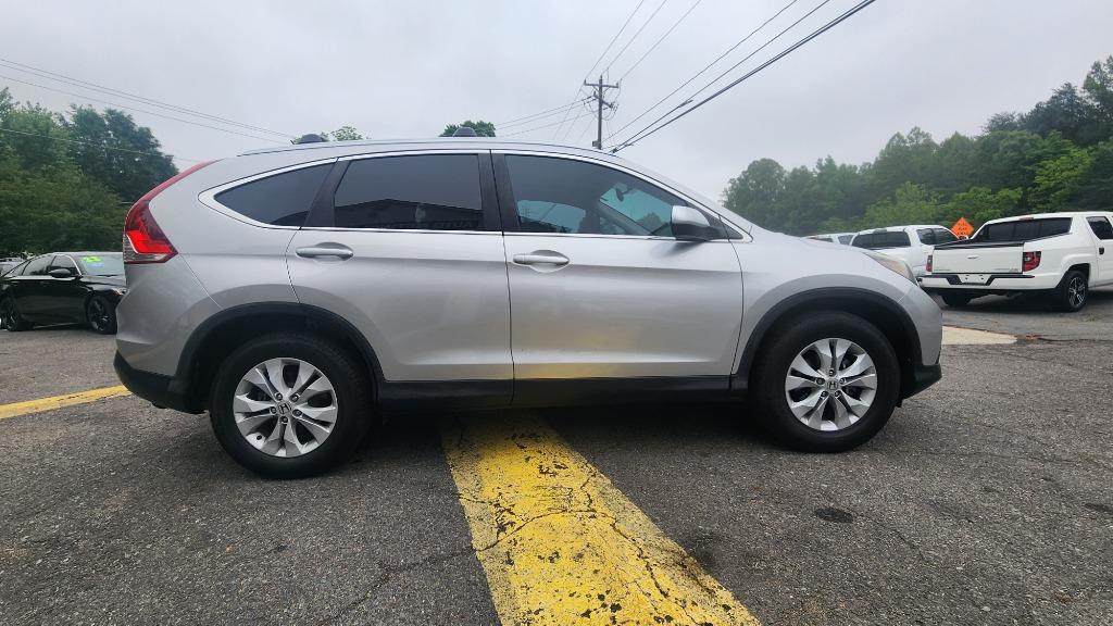 View vehicle photo 6