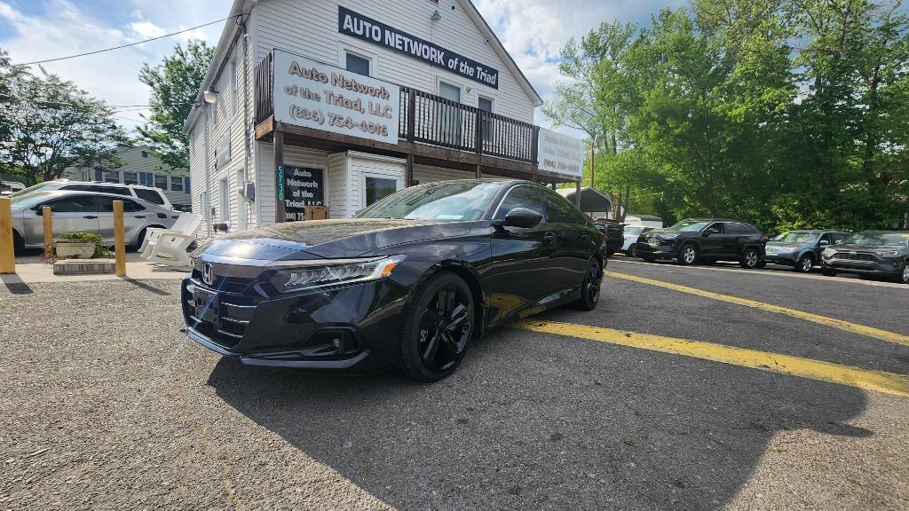 2022 Honda Accord - $26,990