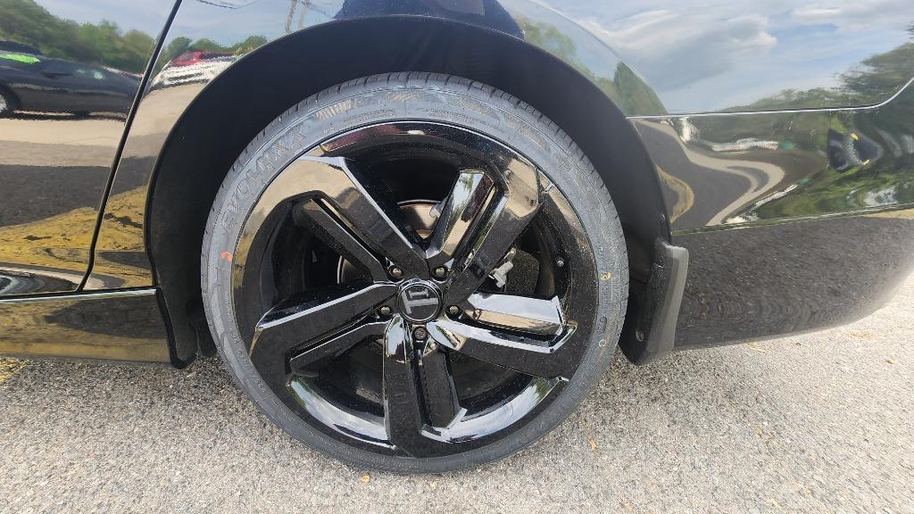 2022 Honda Accord - $26,990