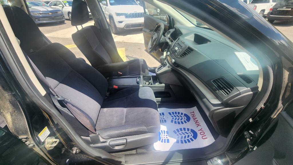 2014 Honda CR-V - $13,990