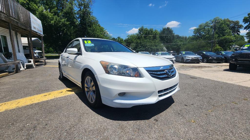 2012 Honda Accord - $11,990
