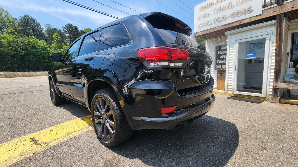 2019 Jeep Cherokee - $20,990