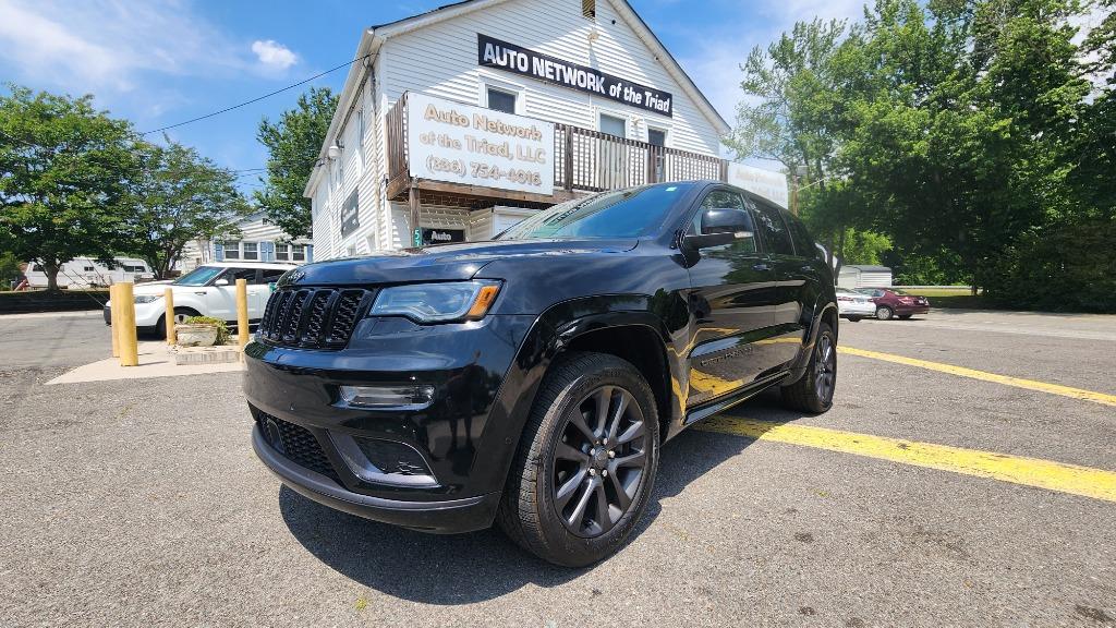 2019 Jeep Cherokee - $20,990