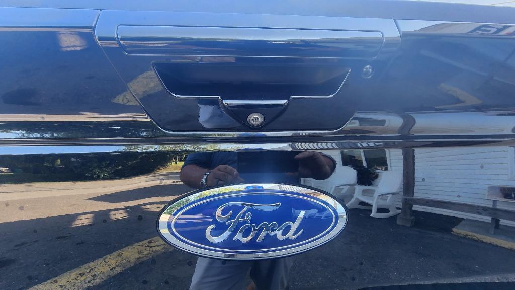 2020 Ford F-150 - $38,990