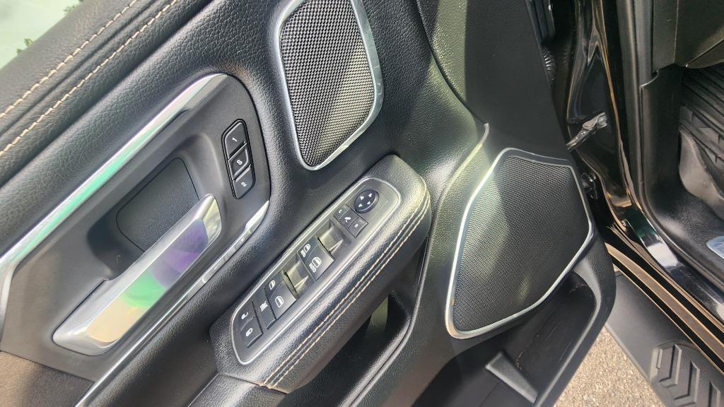 2019 Ram 1500 - $31,990