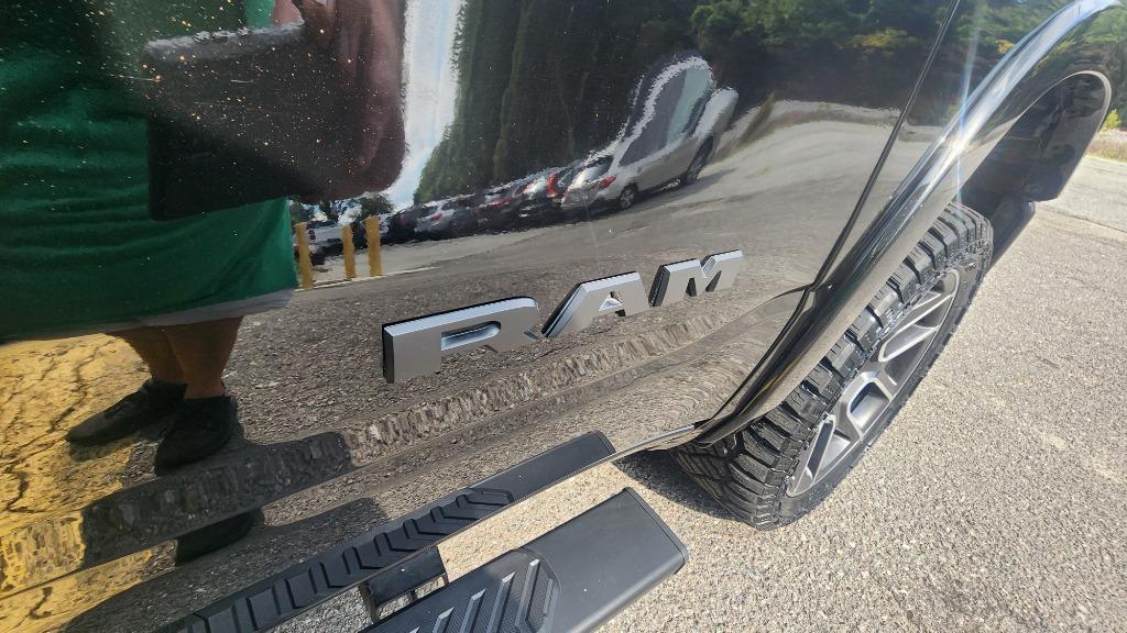 2019 Ram 1500 - $31,990