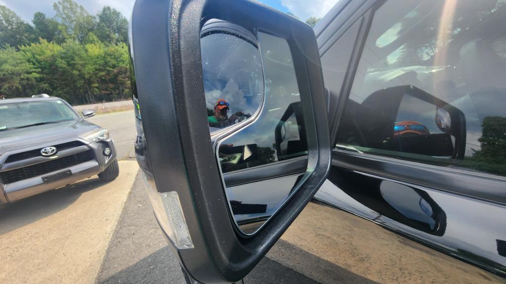 2019 Ram 1500 - $31,990