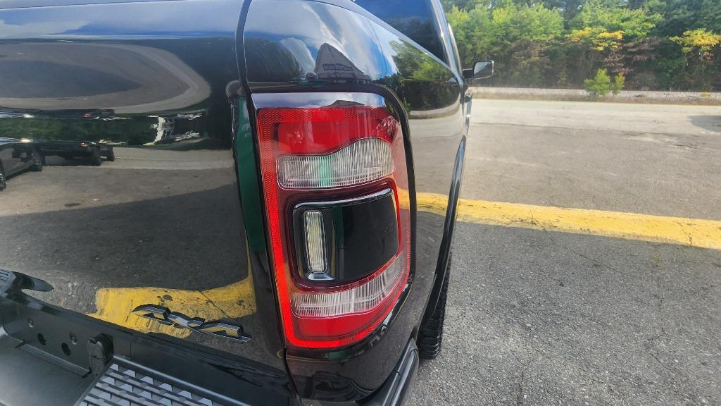 2019 Ram 1500 - $31,990