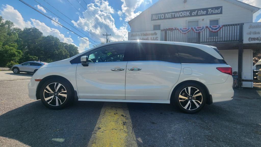 2019 Honda Odyssey - $25,990