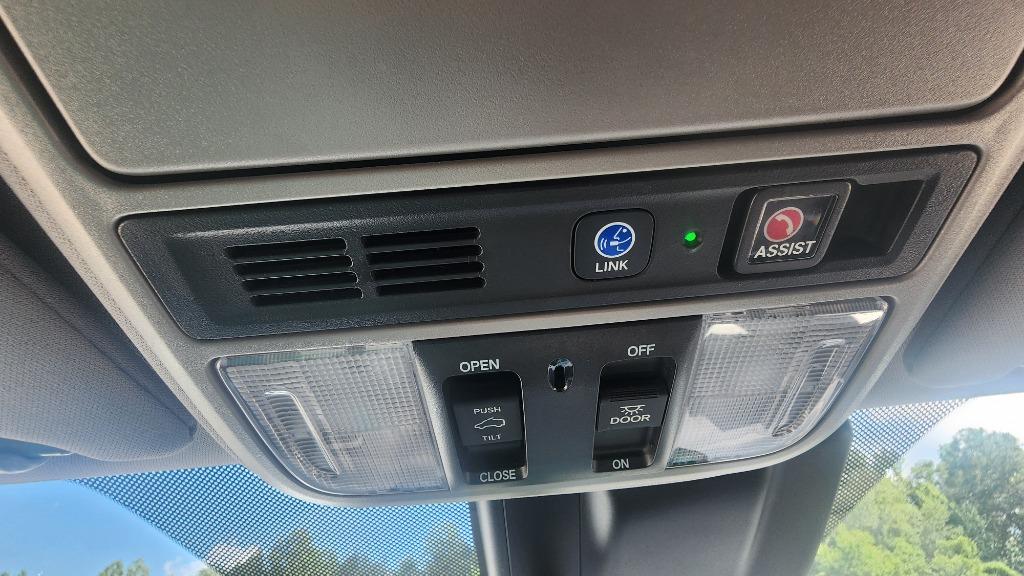 2019 Honda Odyssey - $25,990