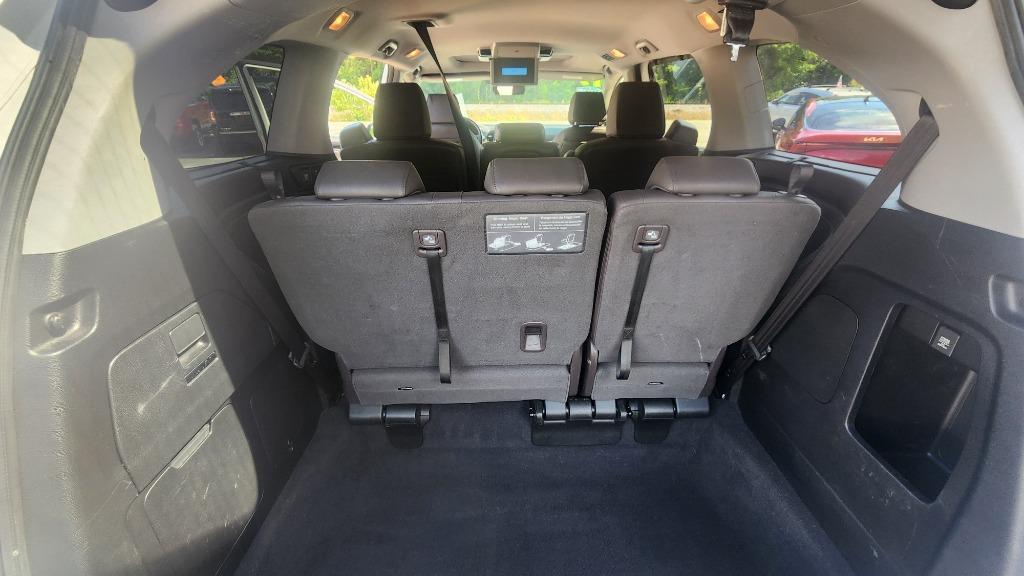 2019 Honda Odyssey - $25,990