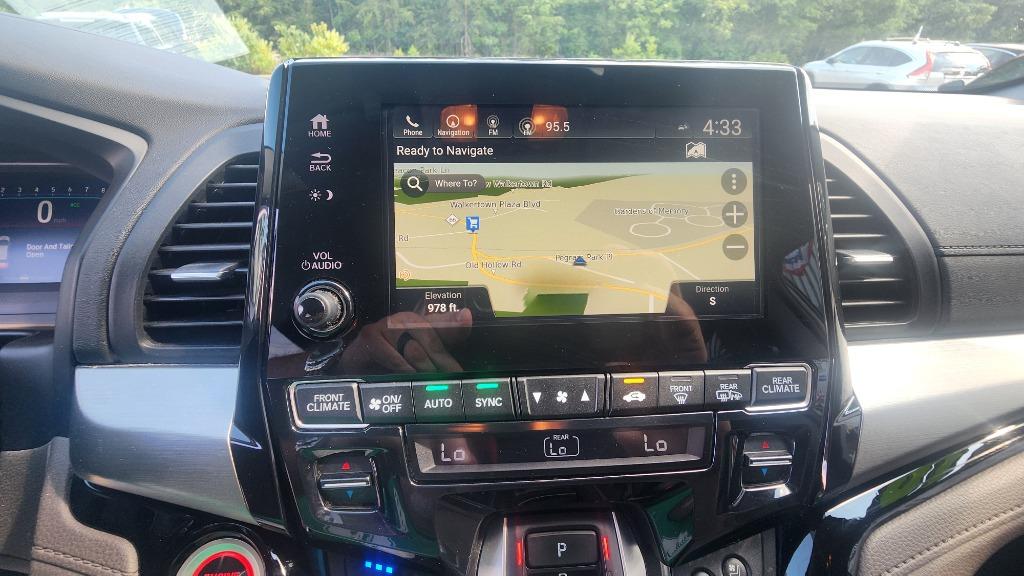 2019 Honda Odyssey - $25,990