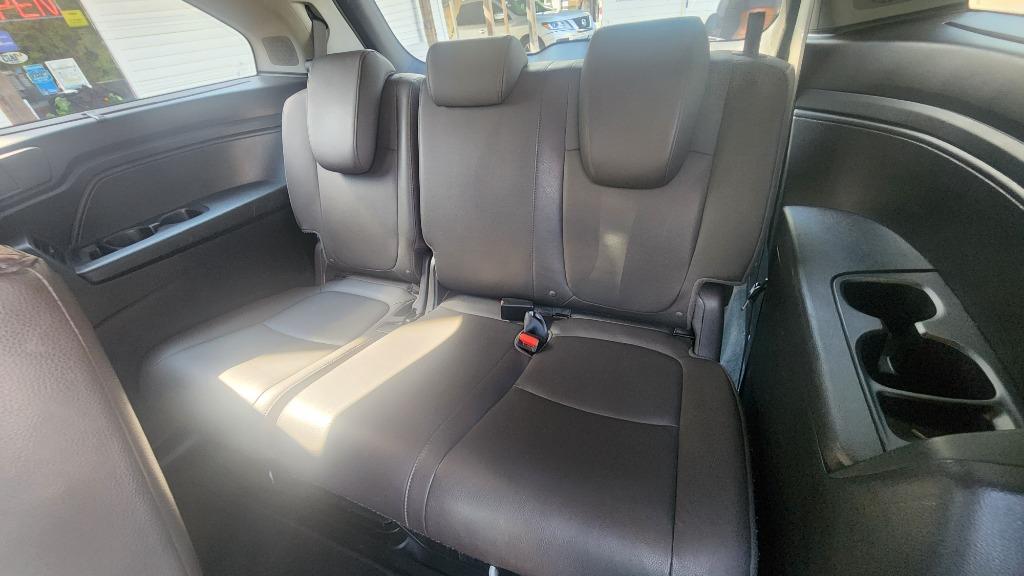 2019 Honda Odyssey - $25,990