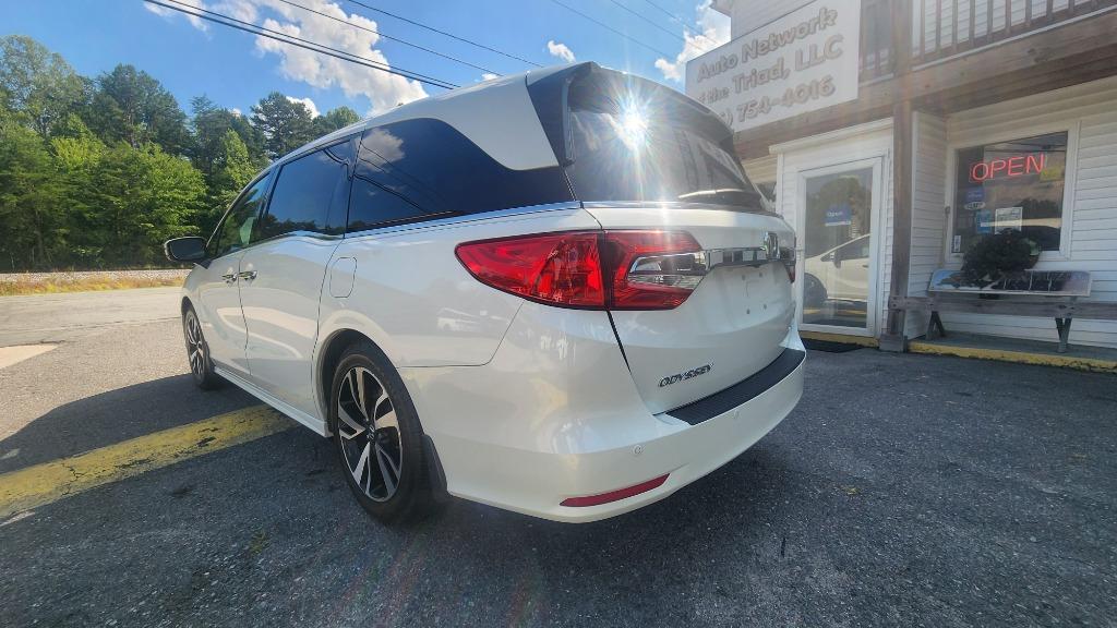 2019 Honda Odyssey - $25,990