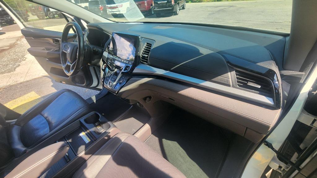 2019 Honda Odyssey - $25,990