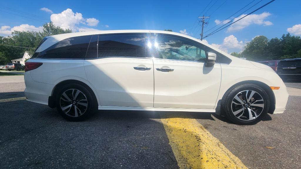 2019 Honda Odyssey - $25,990