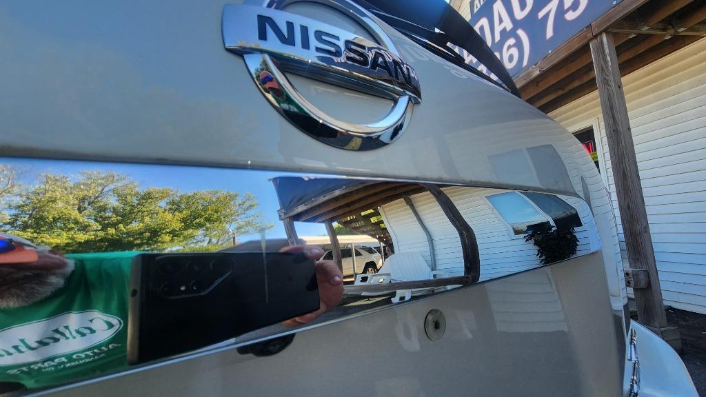 2019 Nissan Pathfinder - $15,990