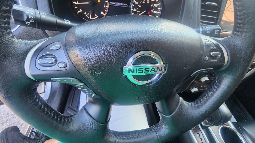 2019 Nissan Pathfinder - $15,990