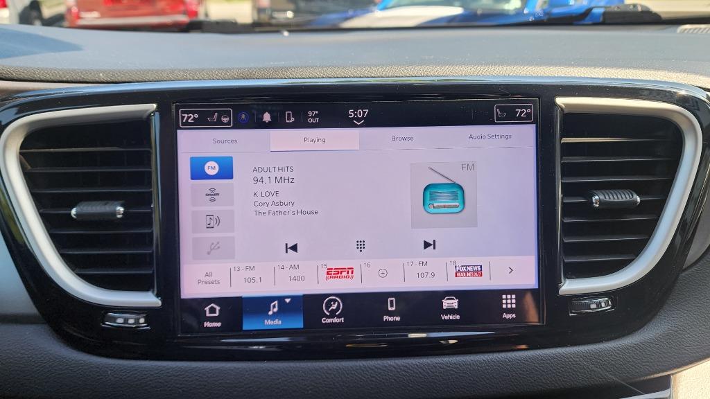 2022 Chrysler Pacifica - $19,990