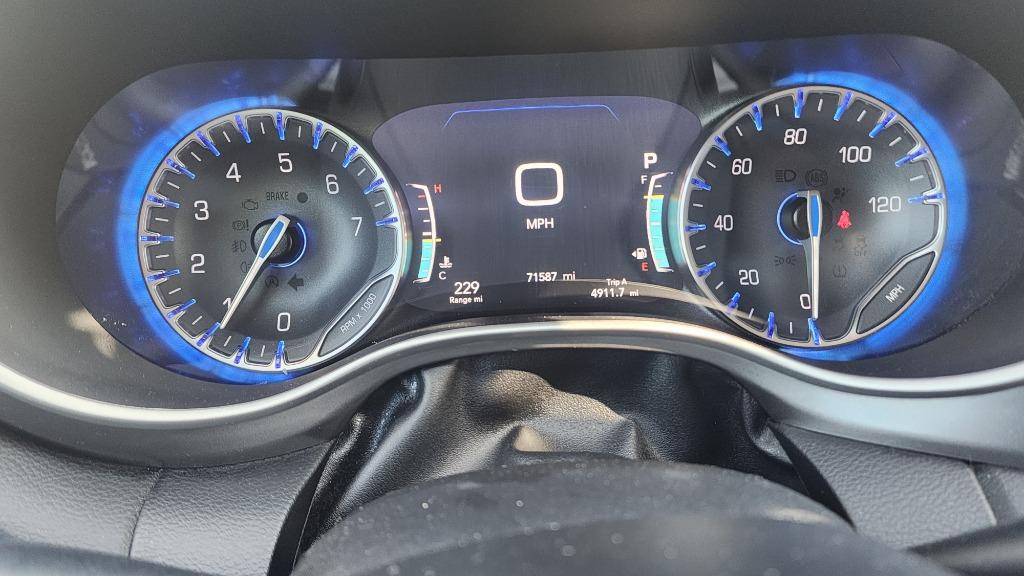 2022 Chrysler Pacifica - $19,990