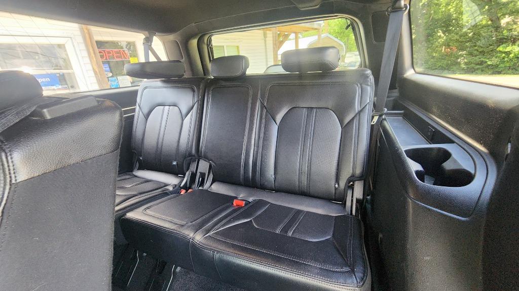2021 Ford Expedition - $29,990