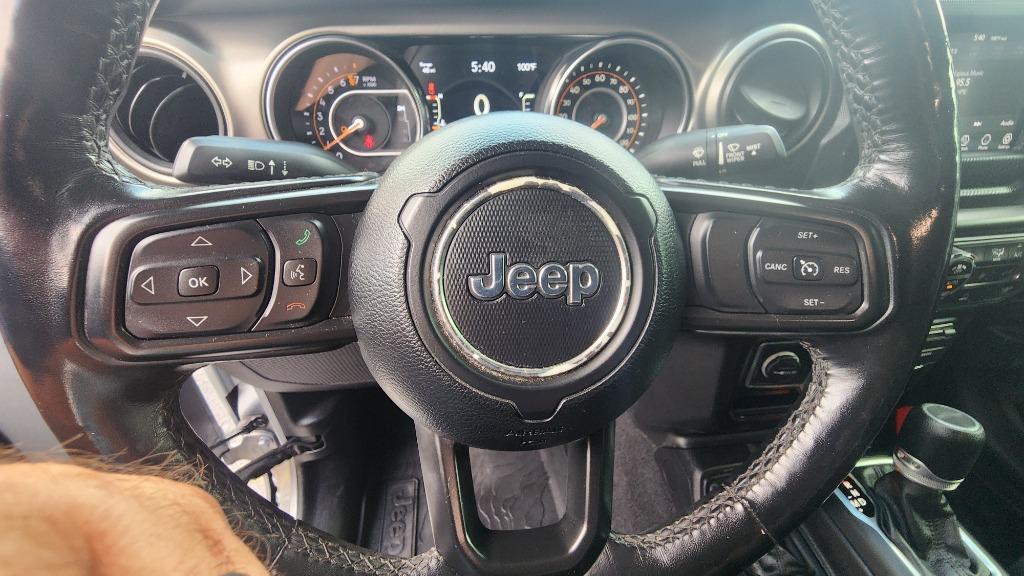 2021 Jeep Gladiator - $30,990