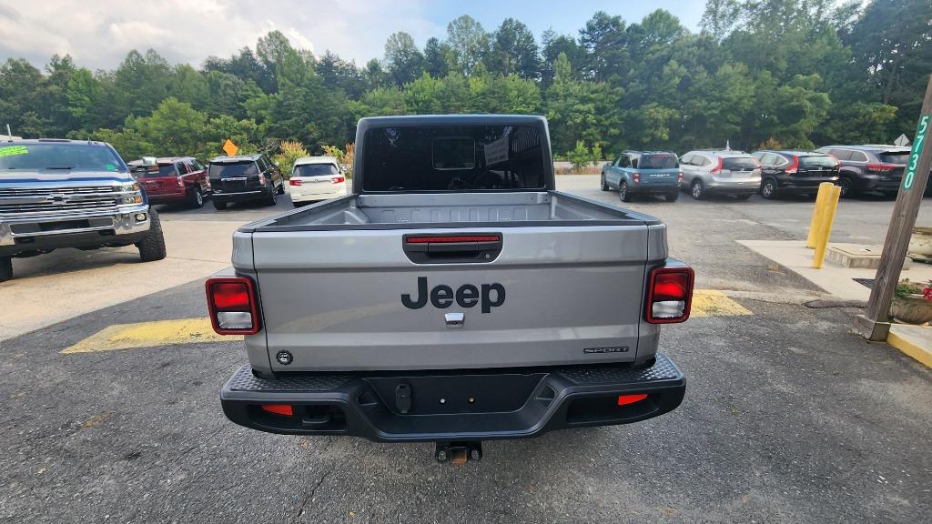 2021 Jeep Gladiator - $30,990