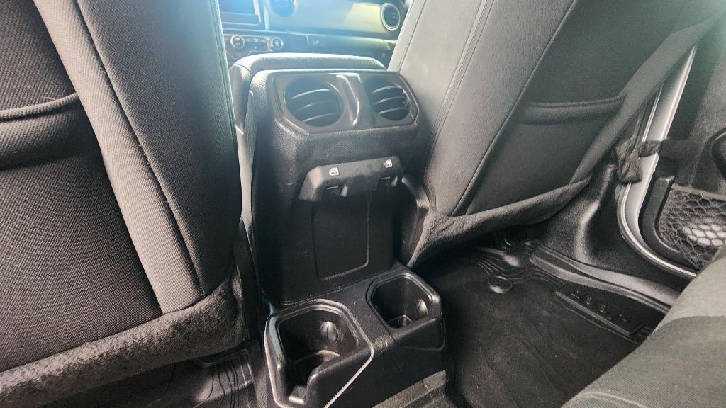 2021 Jeep Gladiator - $30,990