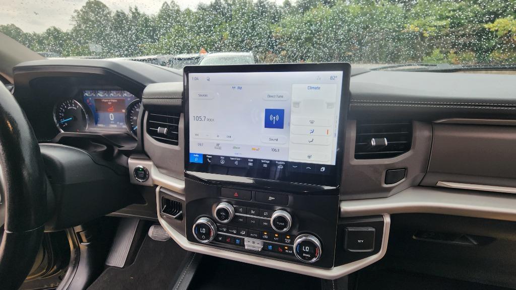 2022 Ford Expedition - $32,990