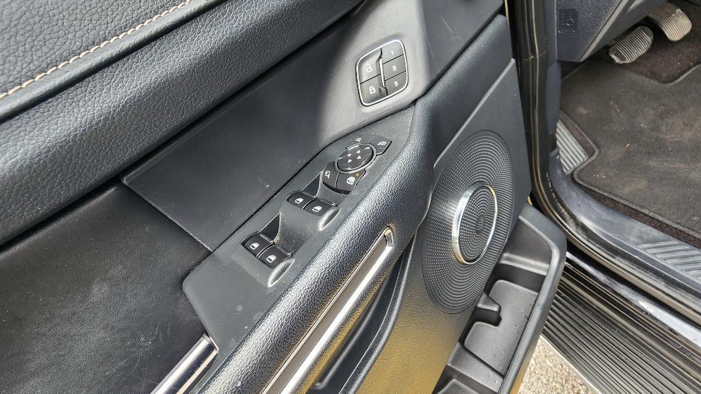 2022 Ford Expedition - $32,990