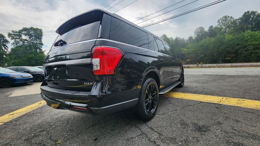 2022 Ford Expedition - $32,990