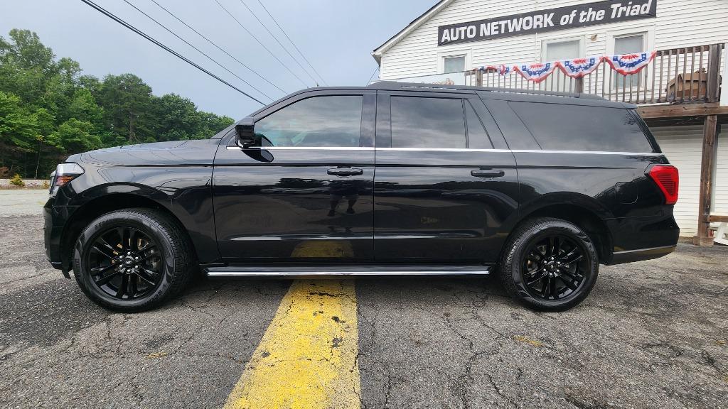 2022 Ford Expedition - $32,990