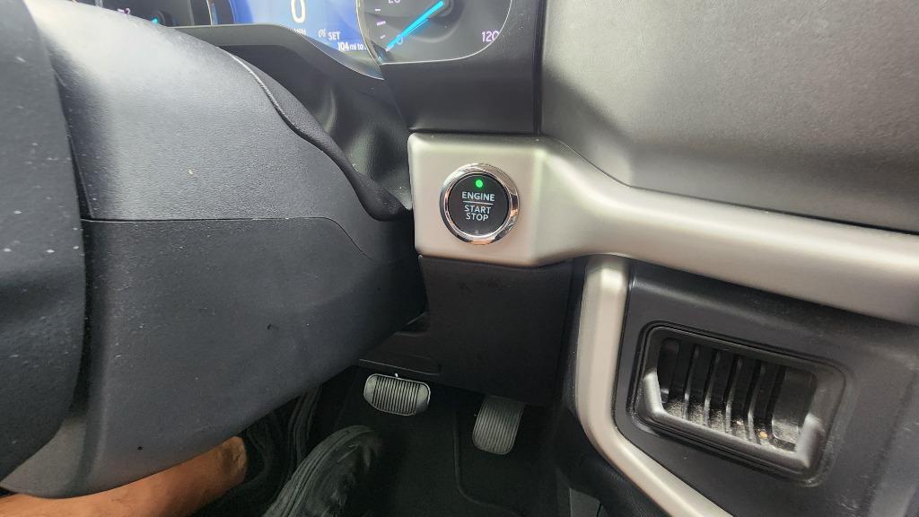 2022 Ford Expedition - $32,990