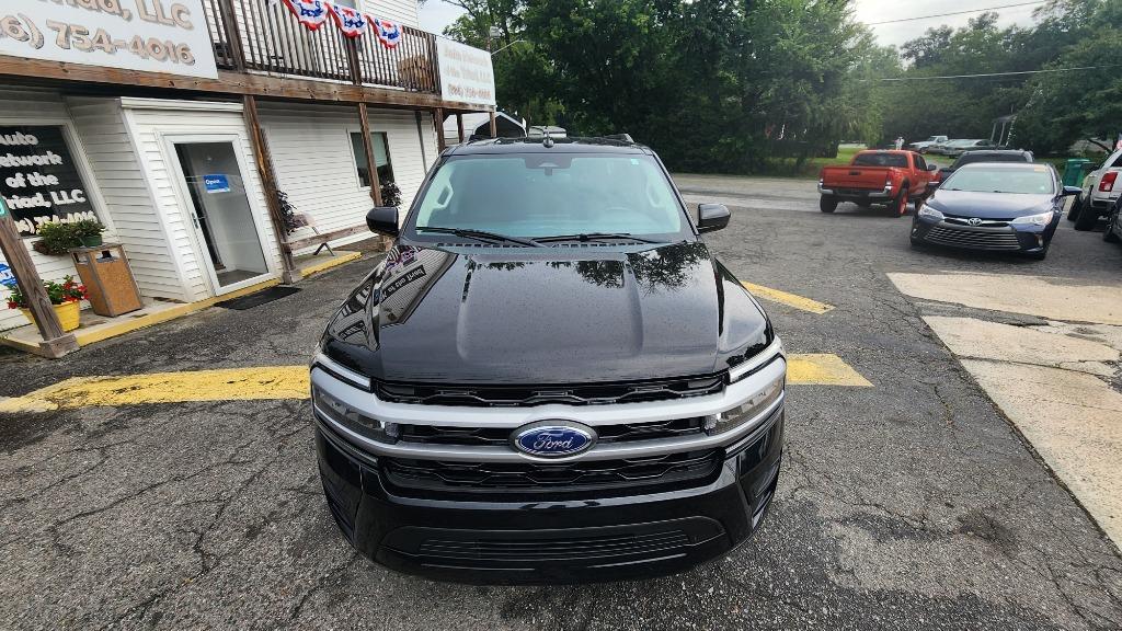 2022 Ford Expedition - $32,990