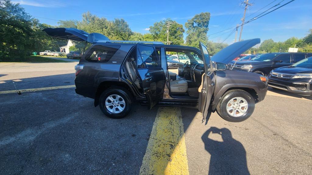 2016 Toyota 4Runner - $23,990