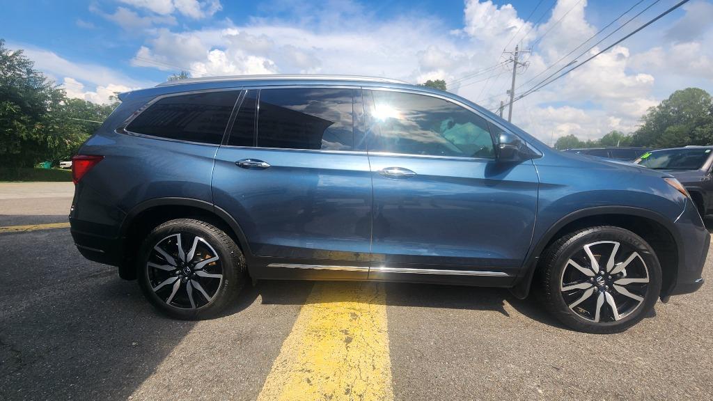 2021 Honda Pilot - $22,990
